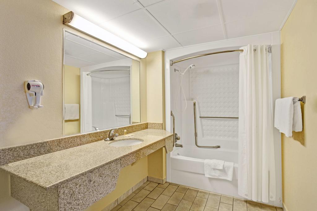 Days Inn By Wyndham Clarksville Tn Ngoại thất bức ảnh
